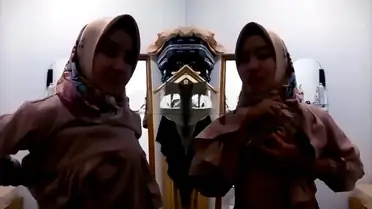 Bokep Indo Di Kasur Digenjot Asyik Sampai Crot